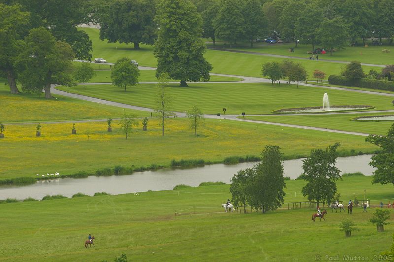 Water in front of Longleat House