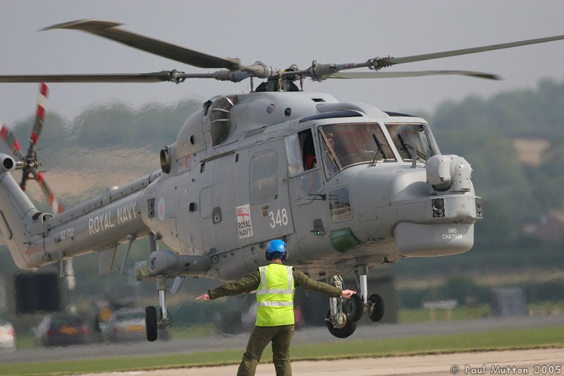 Royal Navy Lynx Helicopter Landing At RNAS Yeovilton IMG 9452