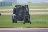 Royal Marines And Landrover IMG 9311