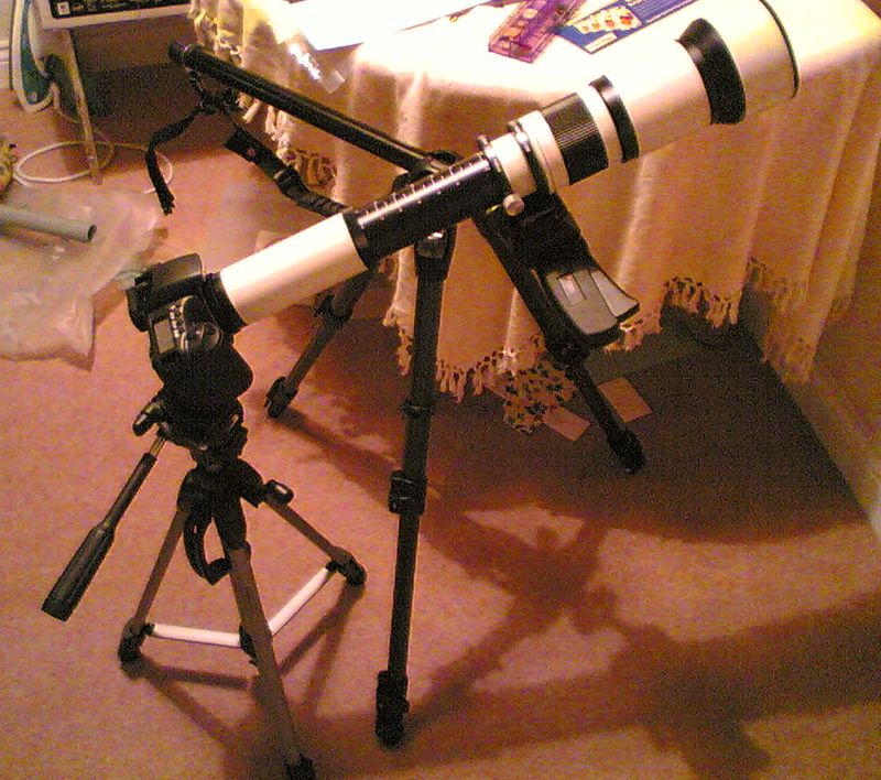 Moon Photo 2 Tripods Setup