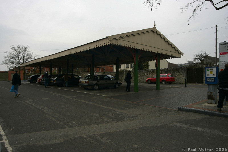 Glastonbury Railway Shelter In Pay And Display Car Park A8V9536