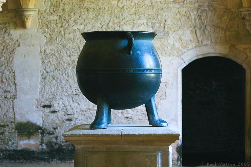 harry potter cauldron at lacock